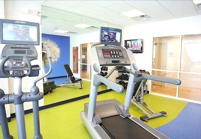 Imagen de los interiores del Hotel Springhill Suites By Marriott Grand Forks. Foto 15