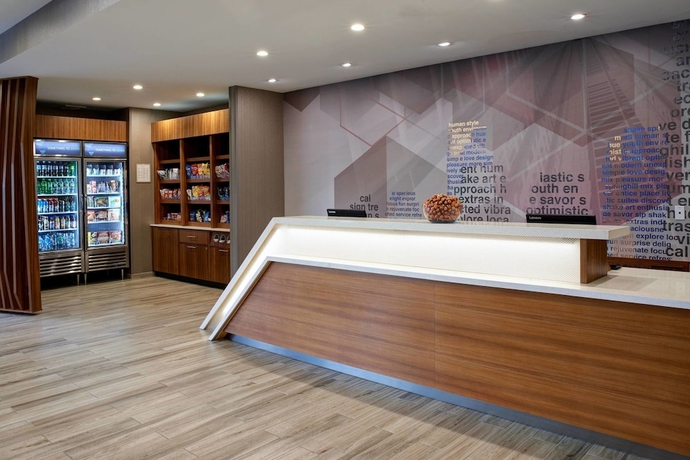 Imagen de los interiores del Hotel Springhill Suites By Marriott Grand Rapids West. Foto 17