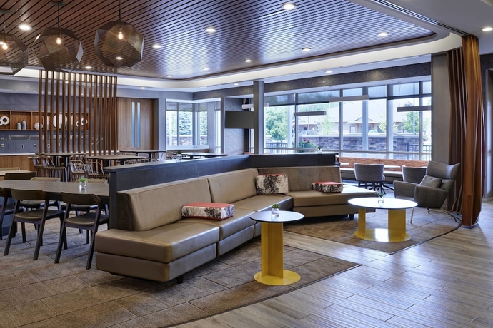 Imagen de los interiores del Hotel Springhill Suites By Marriott Grand Rapids West. Foto 19