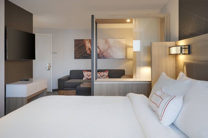 Imagen de la habitación del Hotel Springhill Suites By Marriott Hampton Portsmouth. Foto 7