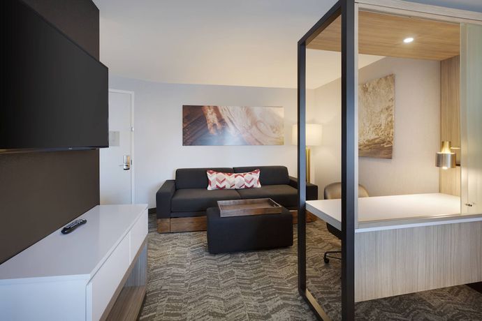 Imagen de la habitación del Hotel Springhill Suites By Marriott Hampton Portsmouth. Foto 11