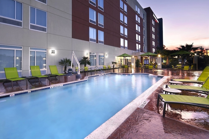 Imagen de la piscina del Hotel Springhill Suites By Marriott Houston Intercontinental Arprt. Foto 19