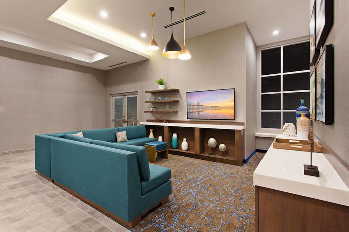 Imagen de los interiores del Hotel Springhill Suites By Marriott Huntington Beach Ora. Foto 16