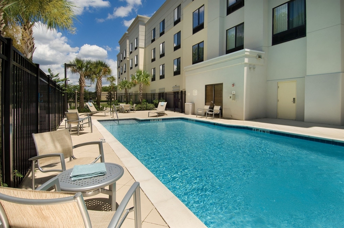 Imagen de la piscina del Hotel Springhill Suites By Marriott Jacksonville North I-95 Area. Foto 16
