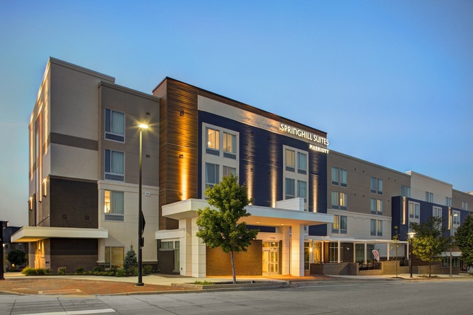Imagen general del Hotel Springhill Suites By Marriott Kansas City Lenexa City Center. Foto 1