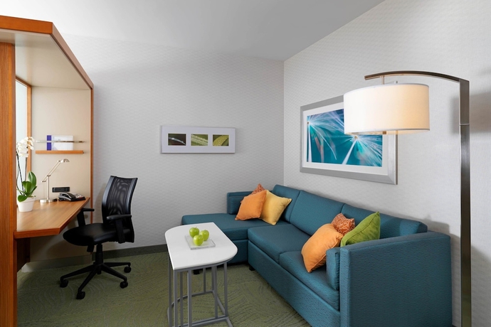 Imagen de la habitación del Hotel Springhill Suites By Marriott Kansas City Lenexa City Center. Foto 12