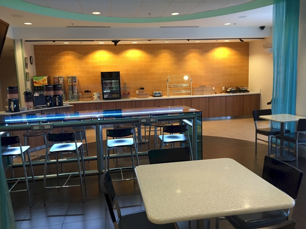 Imagen del bar/restaurante del Hotel Springhill Suites By Marriott Kingman Route 66. Foto 1