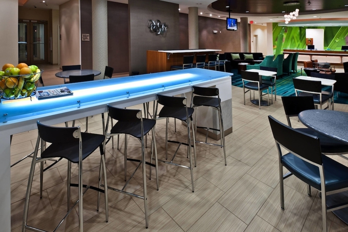Imagen de los interiores del Hotel Springhill Suites By Marriott Lafayette South At River Ranch. Foto 14