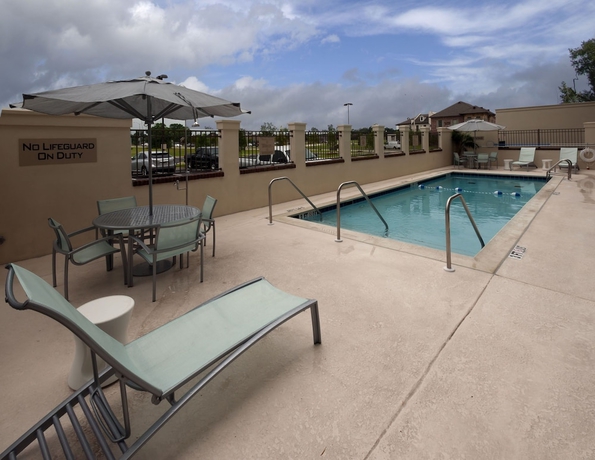 Imagen de la piscina del Hotel Springhill Suites By Marriott Lafayette South At River Ranch. Foto 19