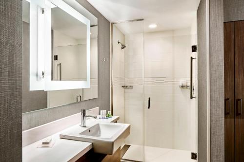 Imagen de la habitación del Hotel Springhill Suites By Marriott Lake Charles. Foto 20