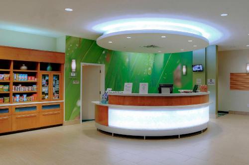 Imagen general del Hotel Springhill Suites By Marriott Lake Charles. Foto 2