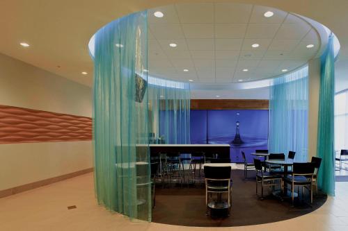 Imagen general del Hotel Springhill Suites By Marriott Lake Charles. Foto 6