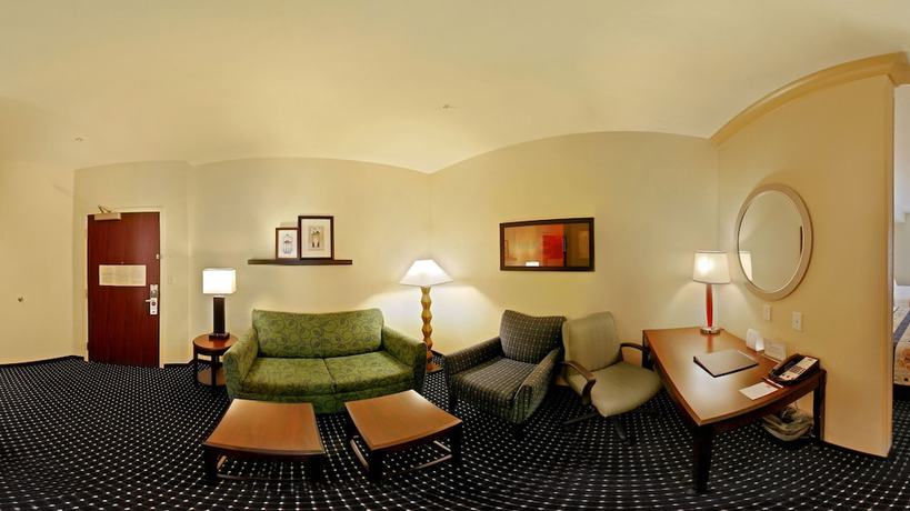 Imagen de la habitación del Hotel Springhill Suites By Marriott Lancaster Palmdale. Foto 10