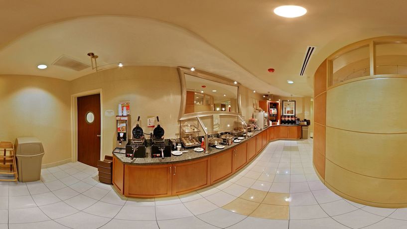 Imagen del bar/restaurante del Hotel Springhill Suites By Marriott Lancaster Palmdale. Foto 3