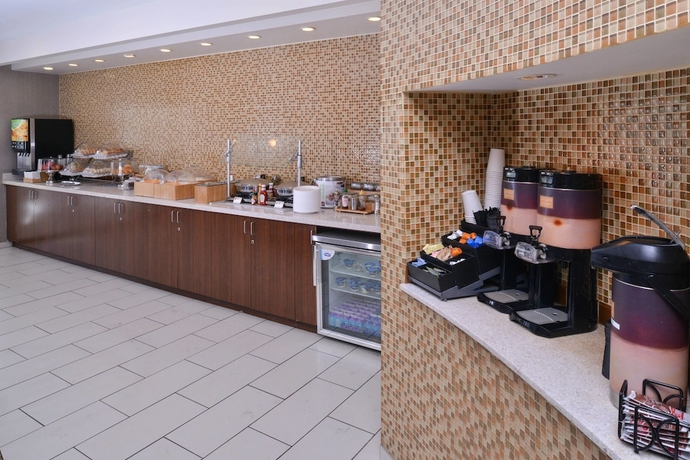 Imagen del bar/restaurante del Hotel Springhill Suites By Marriott Las Vegas Henderson. Foto 5