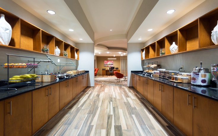 Imagen del bar/restaurante del Hotel Springhill Suites By Marriott Louisville Downtown. Foto 3