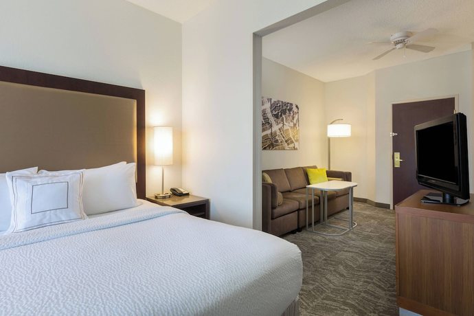 Imagen de la habitación del Hotel Springhill Suites By Marriott Louisville Hurstbourne North. Foto 8