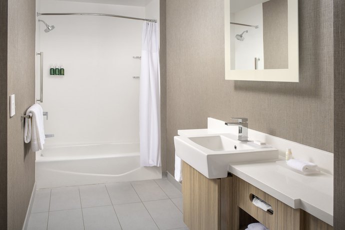 Imagen de la habitación del Hotel Springhill Suites By Marriott Loveland Fort Collins/windsor. Foto 5