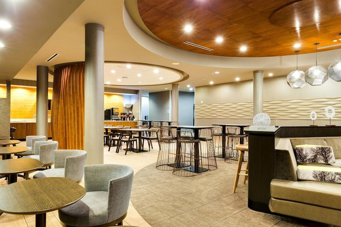Imagen del bar/restaurante del Hotel Springhill Suites By Marriott Mcallen Convention Center. Foto 3