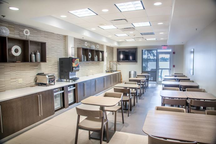 Imagen del bar/restaurante del Hotel Springhill Suites By Marriott Miami Airport South Blue Lagoon Area. Foto 6