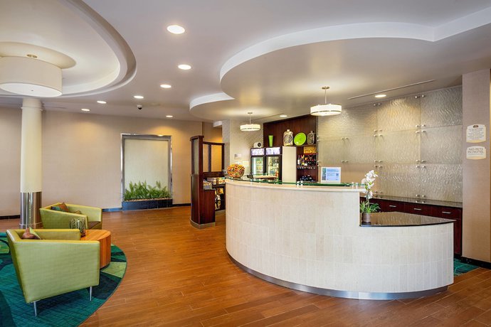 Imagen de los interiores del Hotel Springhill Suites By Marriott Modesto. Foto 15