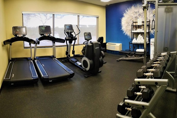 Imagen de los interiores del Hotel Springhill Suites By Marriott Modesto. Foto 17