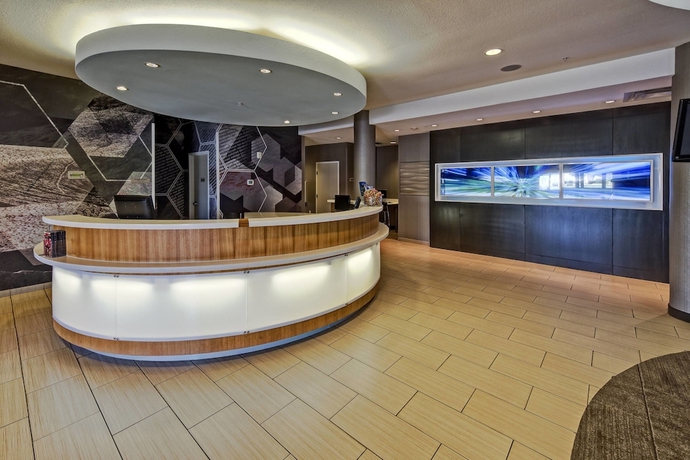 Imagen de los interiores del Hotel Springhill Suites By Marriott Moore. Foto 17