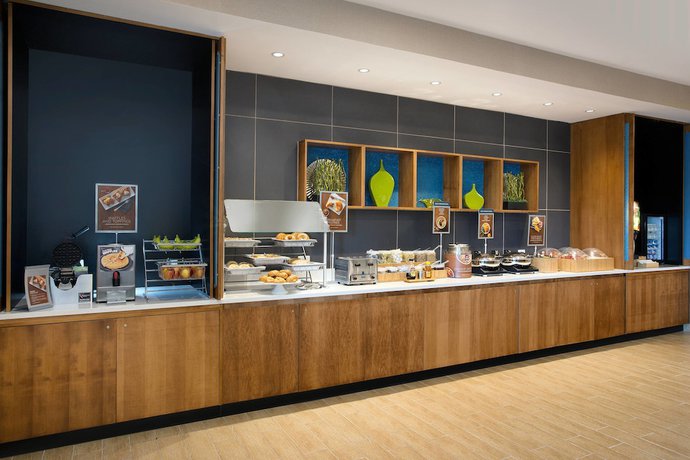 Imagen del bar/restaurante del Hotel Springhill Suites By Marriott Murray. Foto 6