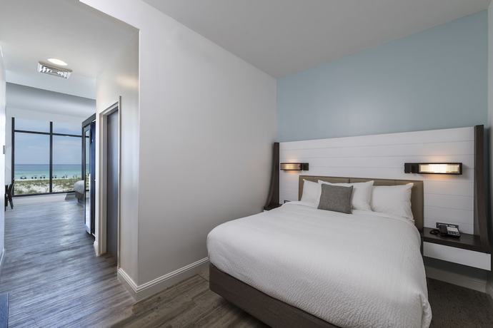Imagen de la habitación del Hotel Springhill Suites By Marriott Navarre Beach. Foto 3