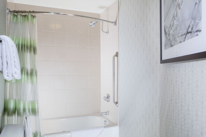 Imagen de la habitación del Hotel Springhill Suites By Marriott Norfolk Virginia Beach. Foto 8