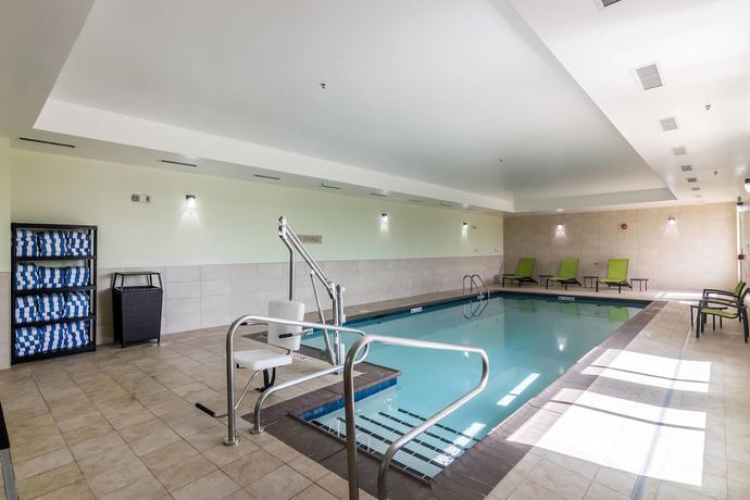 Imagen de la piscina del Hotel Springhill Suites By Marriott Oklahoma City Downtown. Foto 19