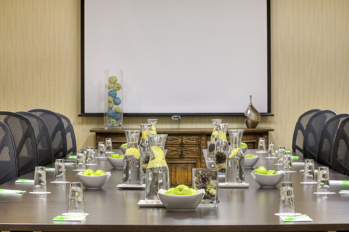 Imagen de los interiores del Hotel Springhill Suites By Marriott Old Montreal. Foto 11