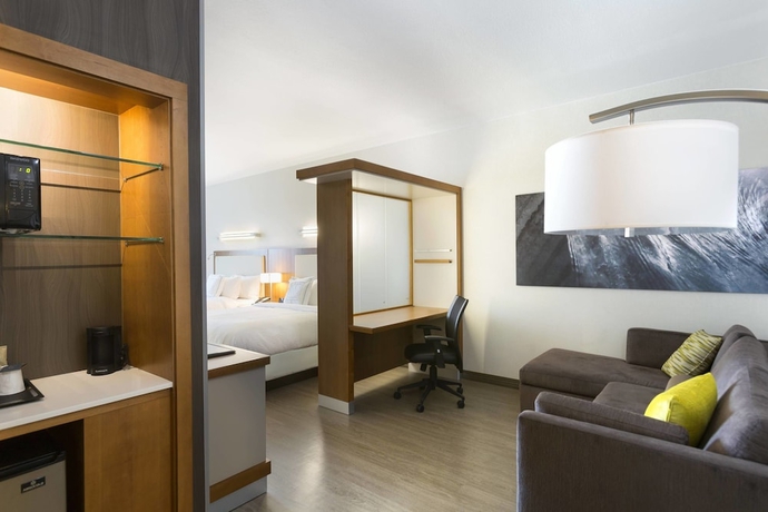 Imagen de la habitación del Hotel Springhill Suites By Marriott Orange Beach. Foto 11