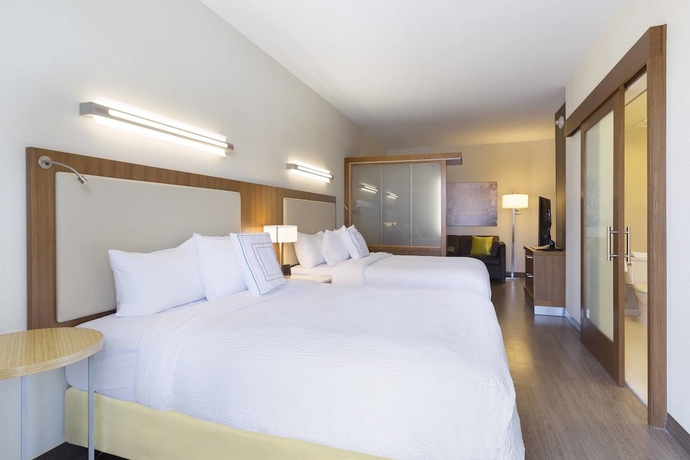 Imagen de la habitación del Hotel Springhill Suites By Marriott Orange Beach. Foto 12