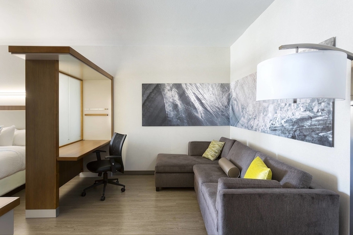 Imagen de la habitación del Hotel Springhill Suites By Marriott Orange Beach. Foto 15