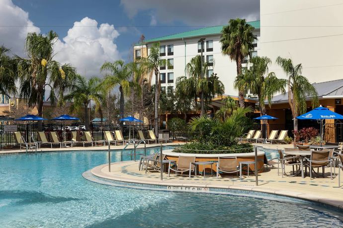 Imagen de la piscina del Hotel Springhill Suites By Marriott Orlando At Seaworld. Foto 17