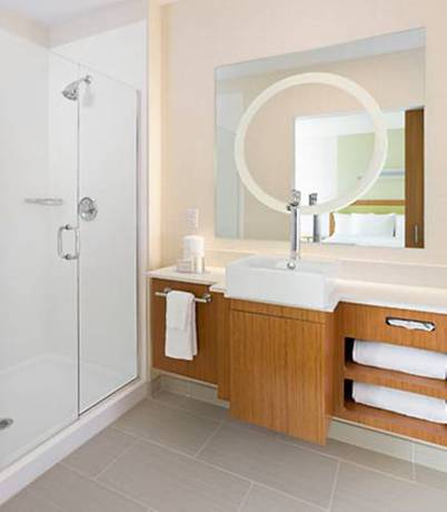 Imagen de la habitación del Hotel Springhill Suites By Marriott Philadelphia Langhorne. Foto 5