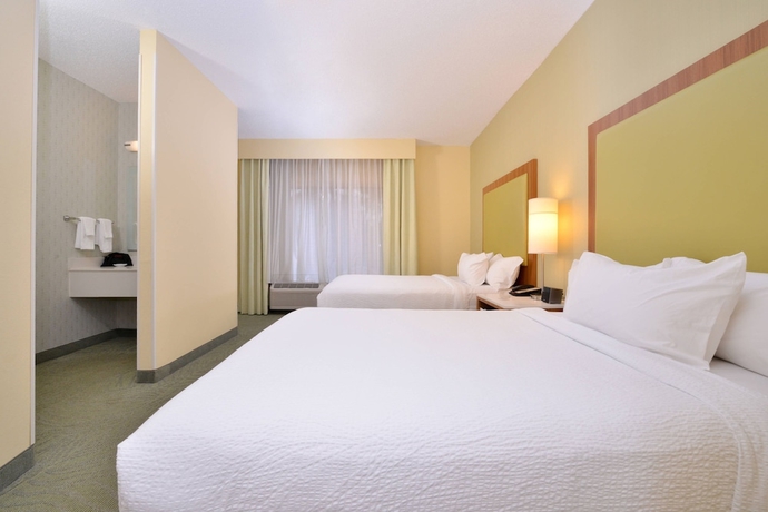 Imagen de la habitación del Hotel Springhill Suites By Marriott Pinehurst Southern Pines. Foto 9