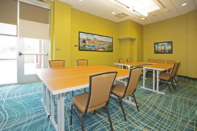 Imagen de los interiores del Hotel Springhill Suites By Marriott Pittsburgh Mt. Lebanon. Foto 12