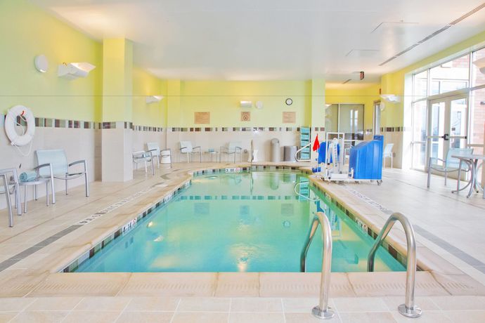 Imagen de la piscina del Hotel Springhill Suites By Marriott Pittsburgh Mt. Lebanon. Foto 16