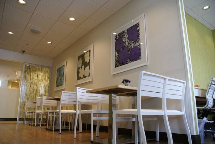 Imagen del bar/restaurante del Hotel Springhill Suites By Marriott Pittsburgh North Shore. Foto 3