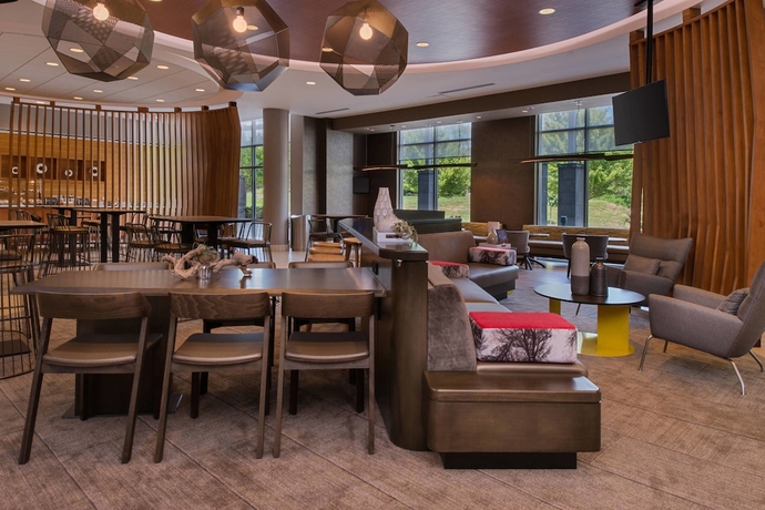 Imagen de los interiores del Hotel Springhill Suites By Marriott Pittsburgh Southside Works. Foto 16