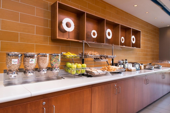 Imagen del bar/restaurante del Hotel Springhill Suites By Marriott Pittsburgh Southside Works. Foto 3