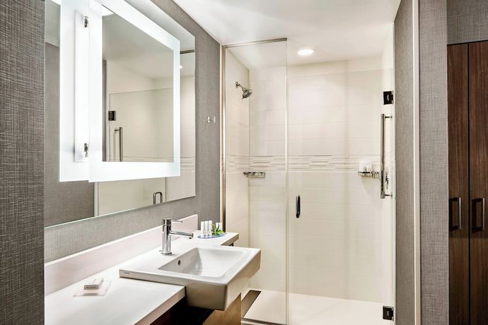 Imagen de la habitación del Hotel Springhill Suites By Marriott Pleasanton. Foto 19