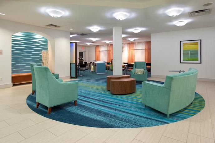 Imagen de los interiores del Hotel Springhill Suites By Marriott Portland Airport. Foto 8