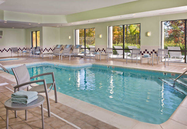 Imagen de la piscina del Hotel Springhill Suites By Marriott Raleigh-durham Airport/research Triangle Park. Foto 11
