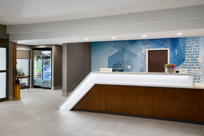 Imagen de los interiores del Hotel Springhill Suites By Marriott Richmond North/glen Allen. Foto 17