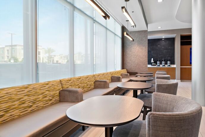 Imagen general del Hotel Springhill Suites By Marriott Riverside Redlands. Foto 3