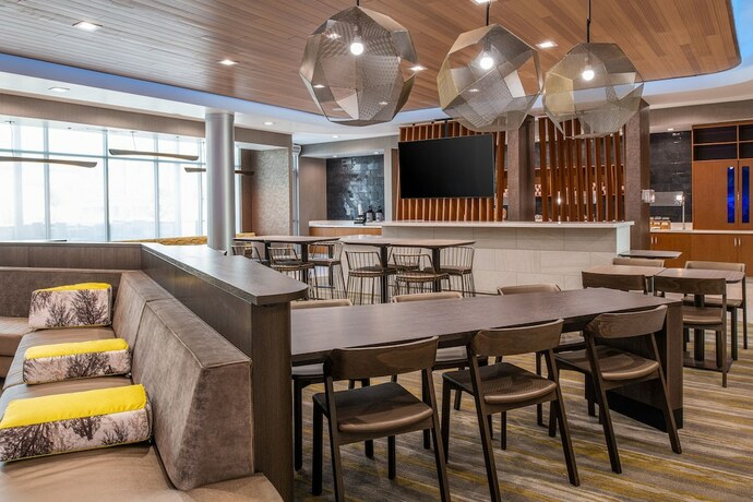 Imagen general del Hotel Springhill Suites By Marriott Riverside Redlands. Foto 6