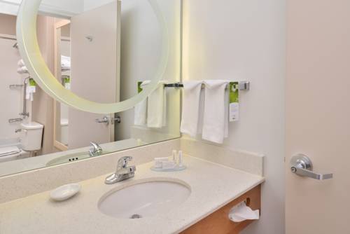 Imagen de la habitación del Hotel Springhill Suites By Marriott Roseville. Foto 8